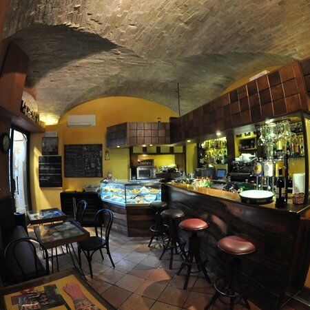 Kundera Caffè Bistrot