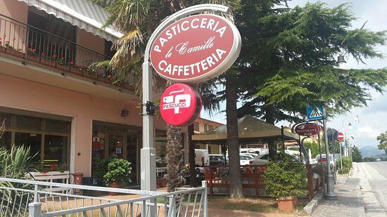 Le Camille Pasticceria and Bar