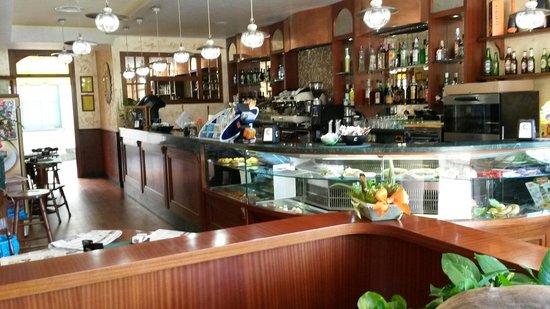Caffe' Castello