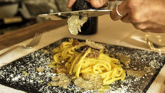 Al Tartufo