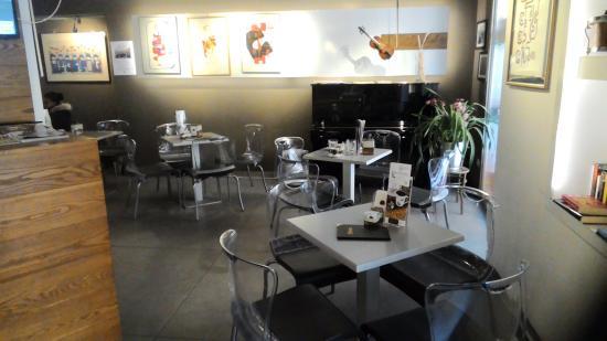 Vincenzo Art Cafè