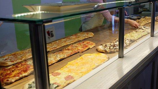 C'e Pizza Per Te