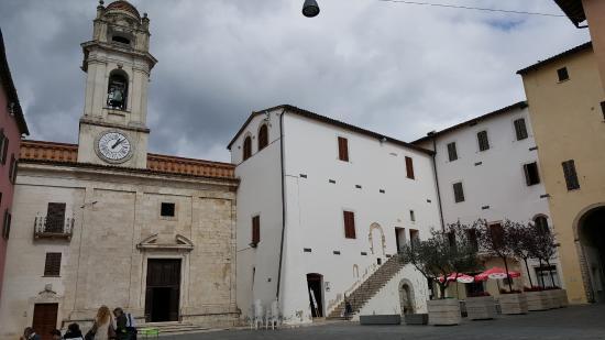 il Centro Storico di Massa Martana